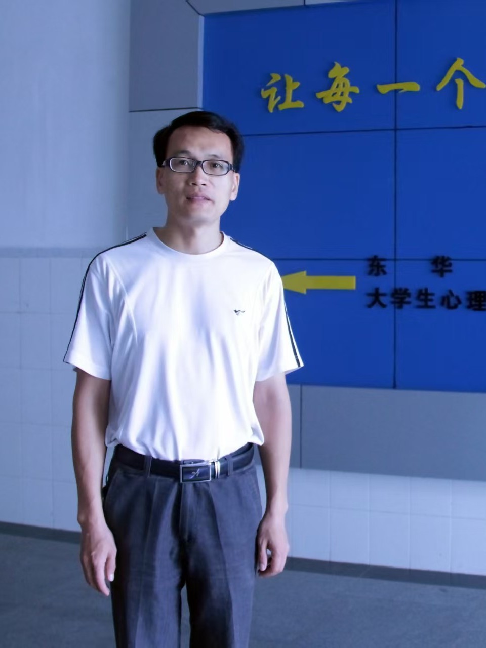 黄勇明