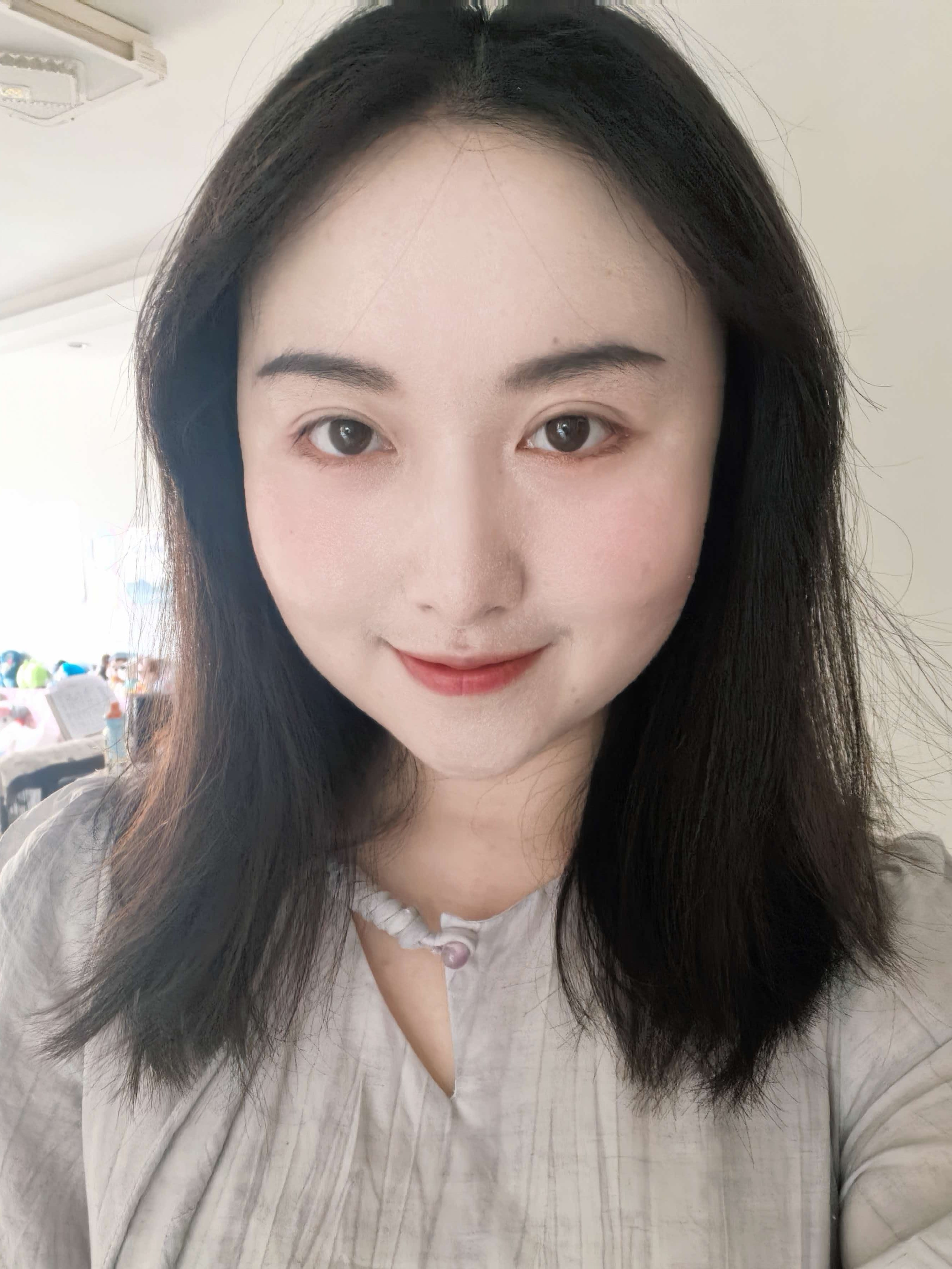 刘雅婷