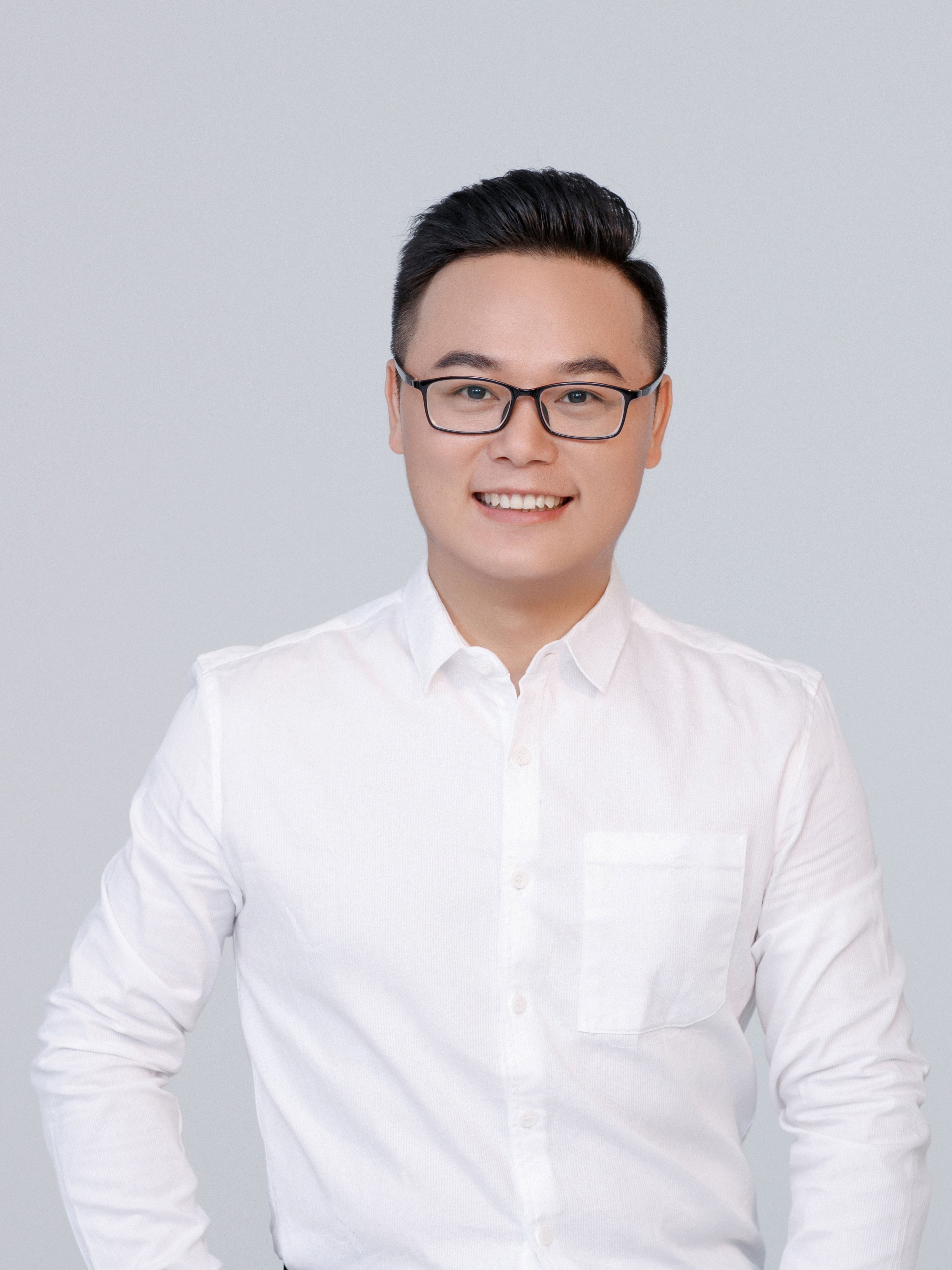 李玉龙