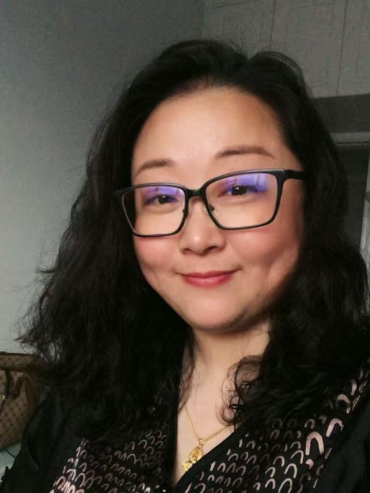 李婷芳