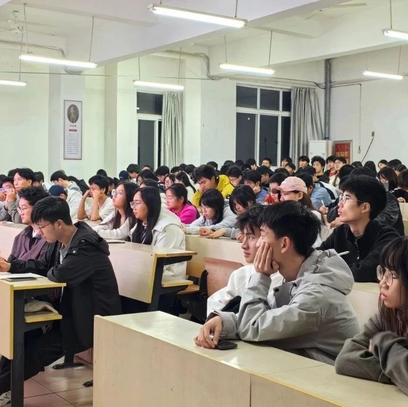 他山之石｜从“心”出发，聚力同行：赣南科技学院2025年秋季学期朋辈心理健康培训圆满落幕！